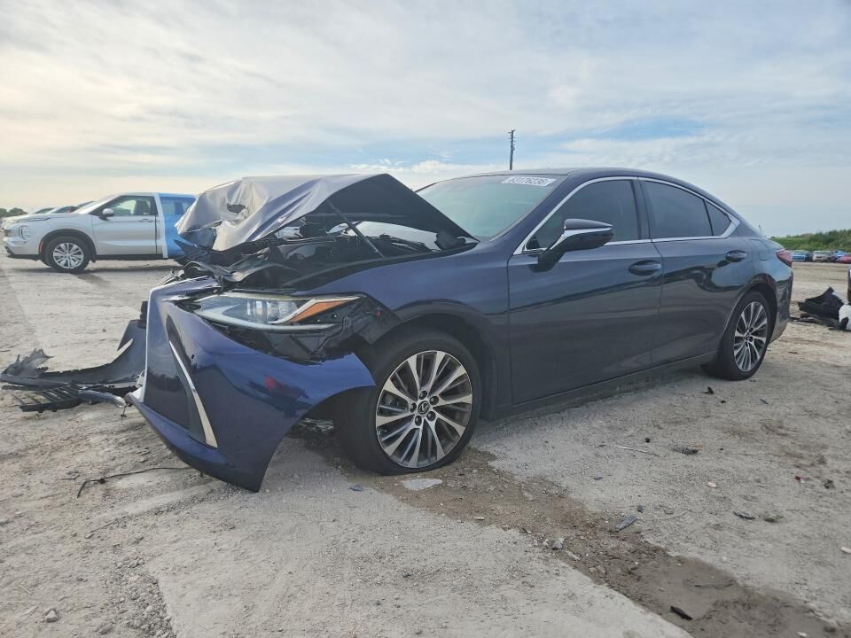 2021 LEXUS ES