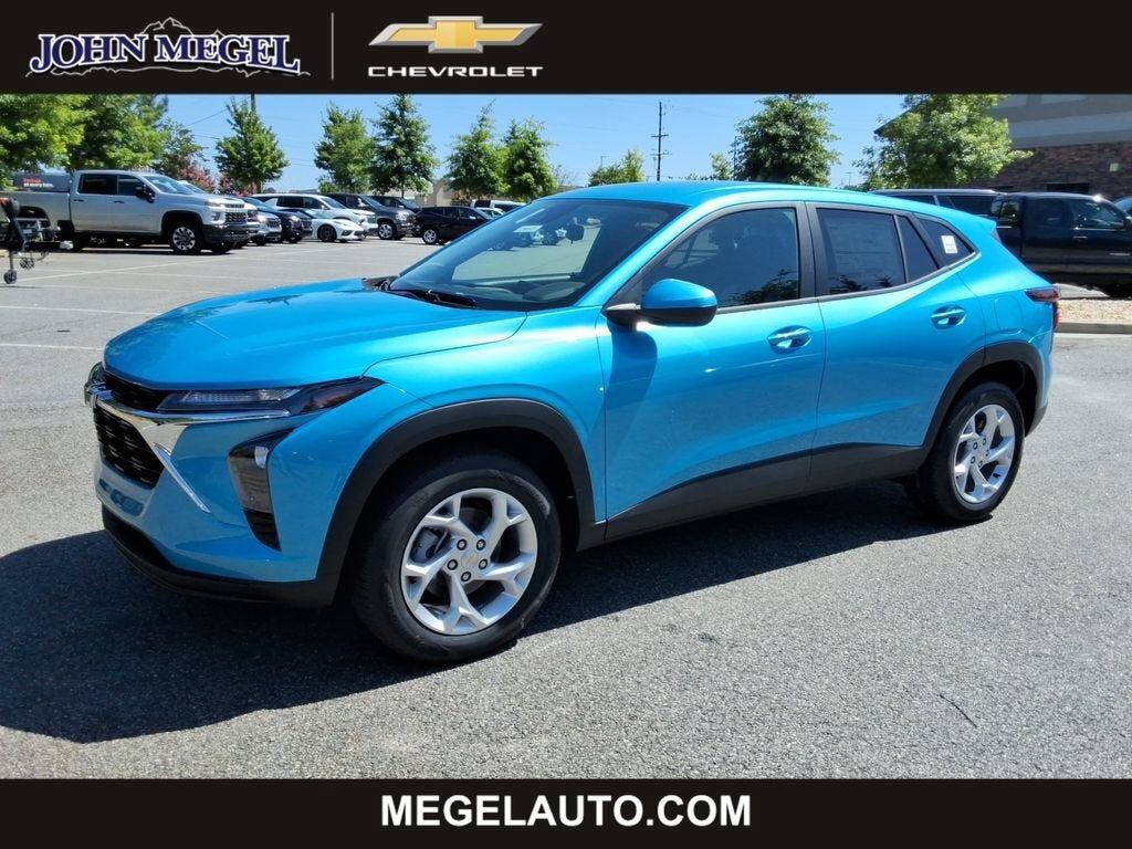 2026 CHEVROLET Trax