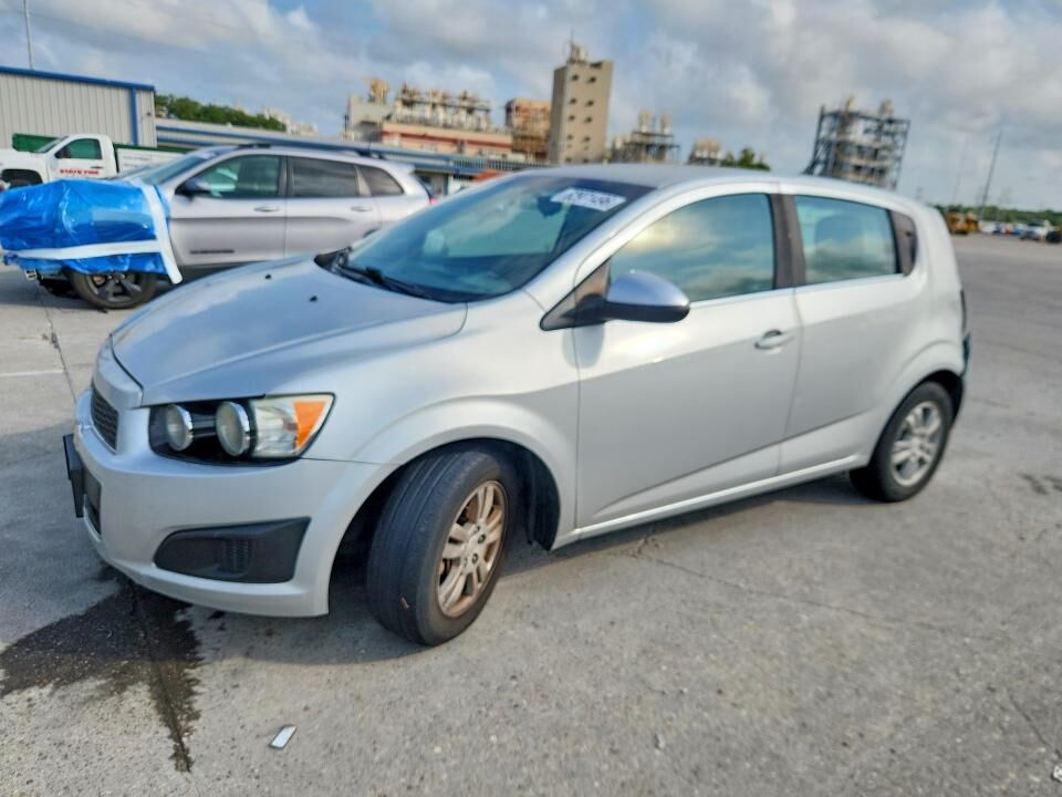 2016 CHEVROLET Sonic