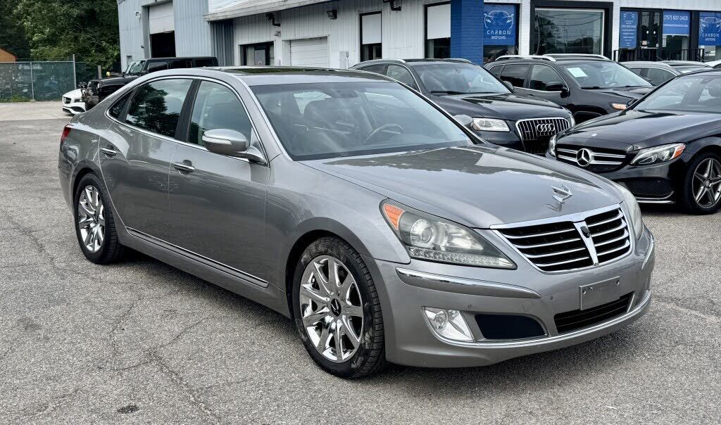 2011 HYUNDAI Equus
