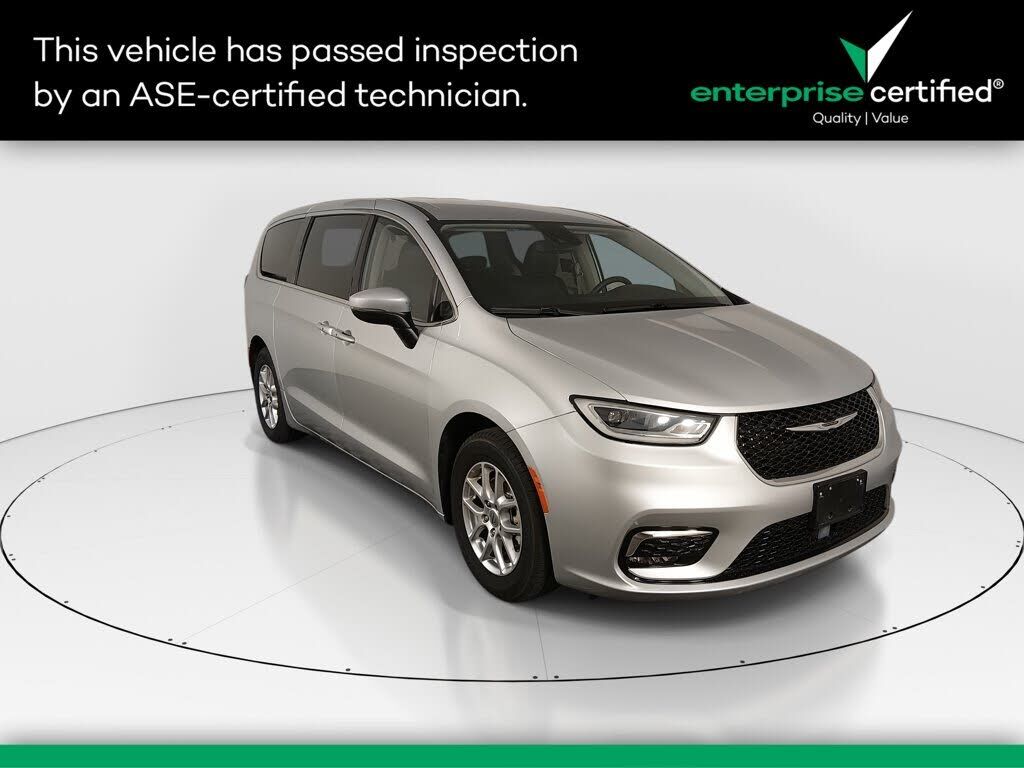 2023 CHRYSLER Pacifica