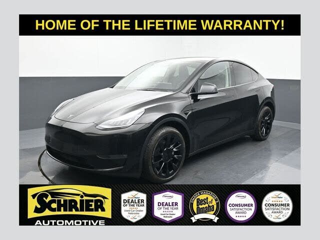 2023 TESLA Model Y