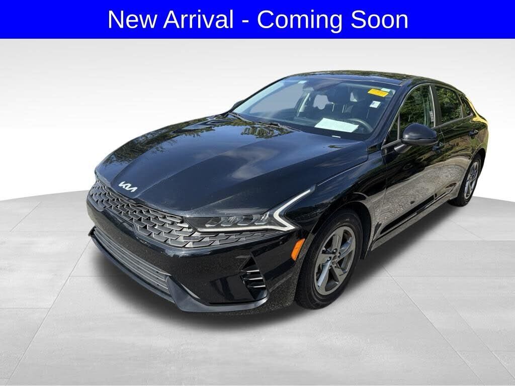 2022 KIA K5