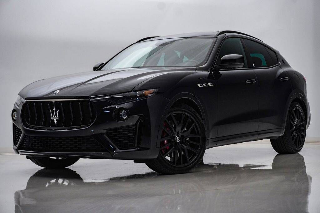 2023 MASERATI Levante