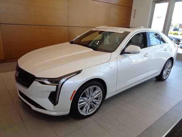 2025 CADILLAC CT4