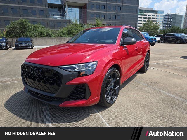 2025 AUDI RS Q8