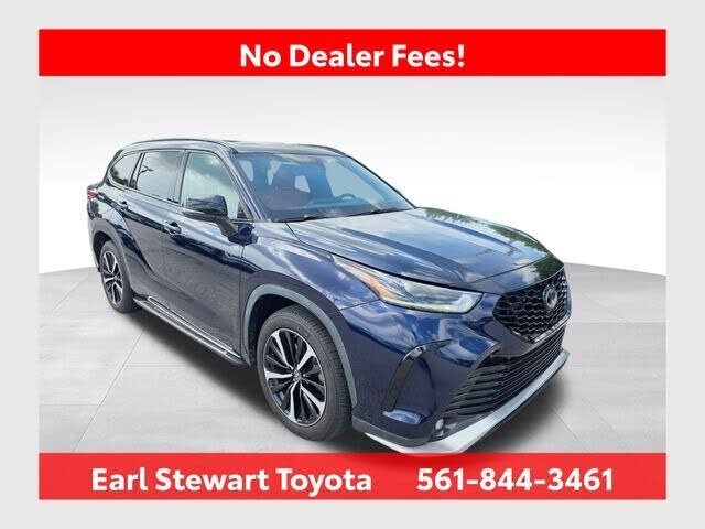 2022 TOYOTA Highlander