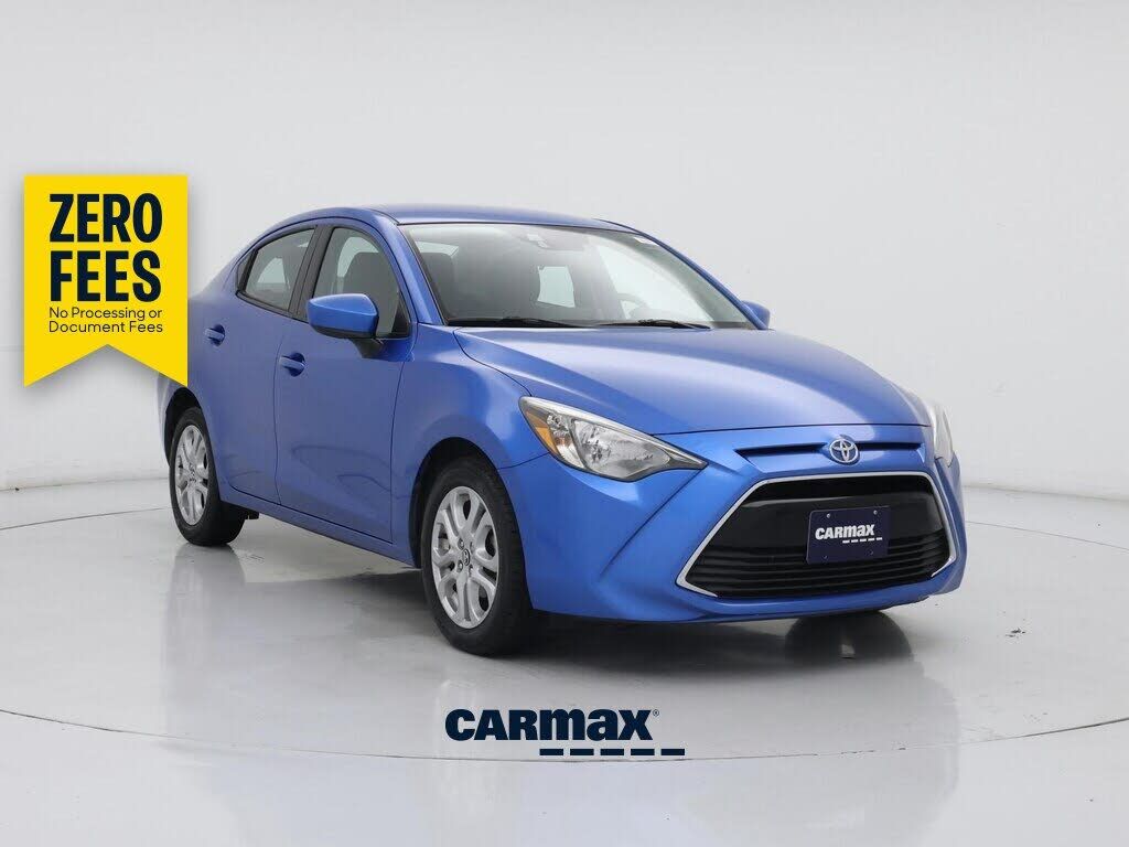 2017 TOYOTA Yaris