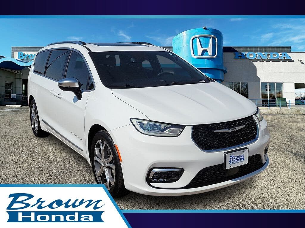 2025 CHRYSLER Pacifica
