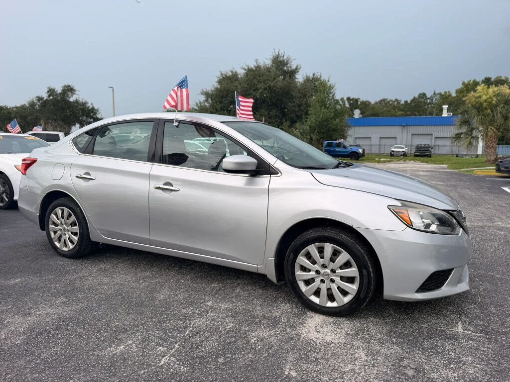 2016 NISSAN Sentra