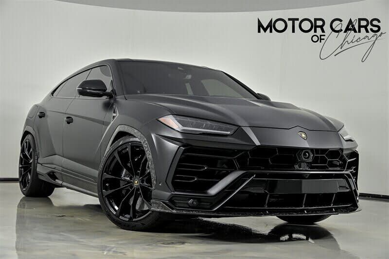 2019 LAMBORGHINI URUS