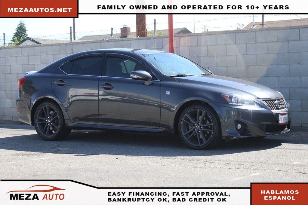 2011 LEXUS IS