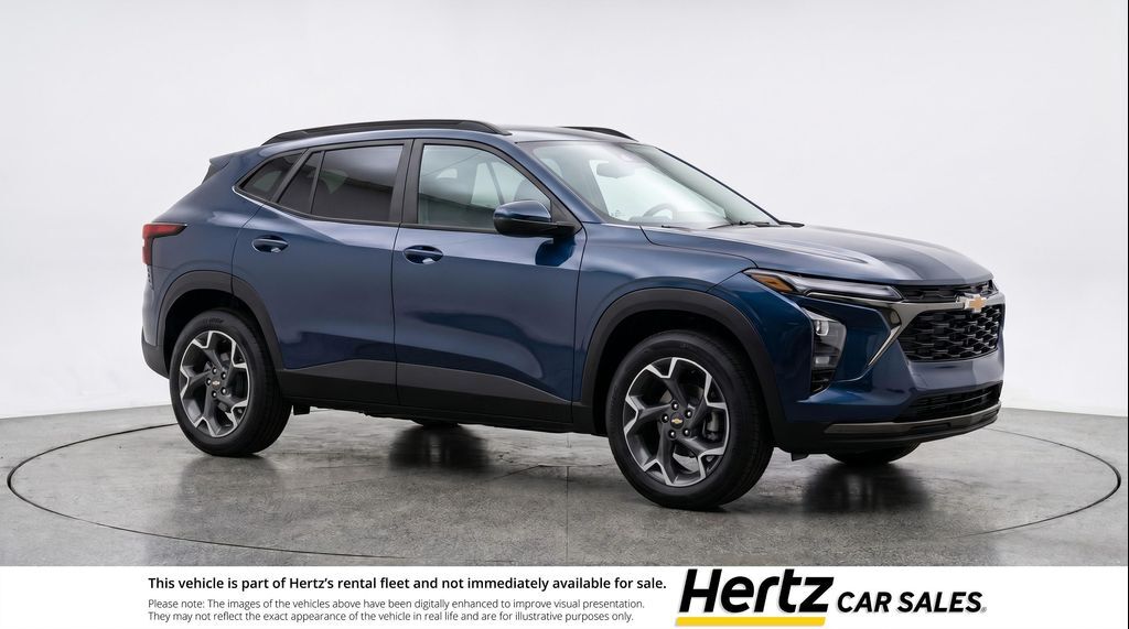 2025 CHEVROLET Trax