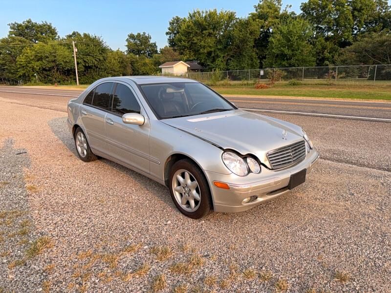 2003 MERCEDES-BENZ C-Class