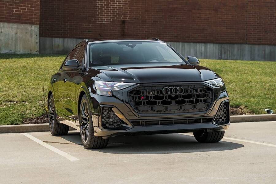 2026 AUDI SQ8