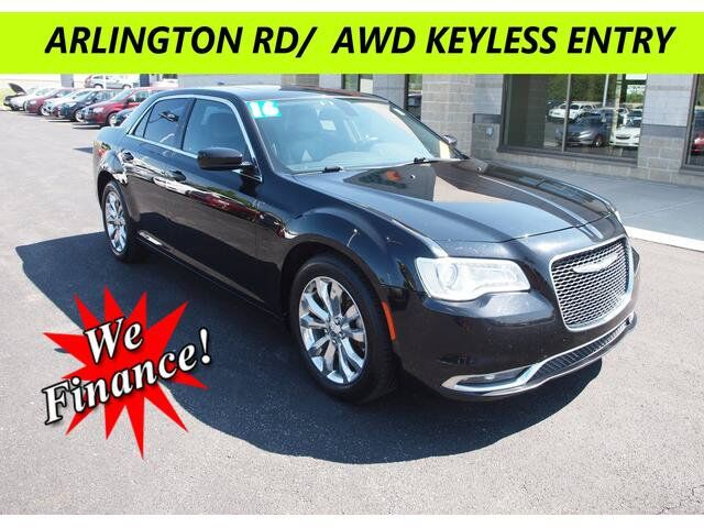 2016 CHRYSLER 300