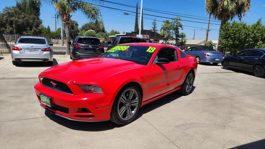 2013 FORD Mustang