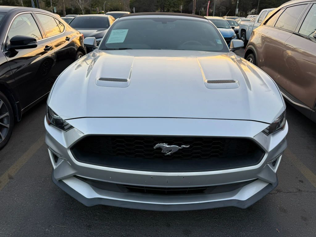 2018 FORD Mustang