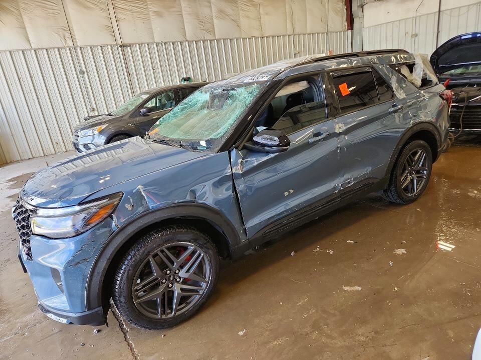 2025 FORD Explorer