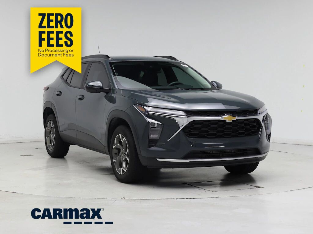 2025 CHEVROLET Trax