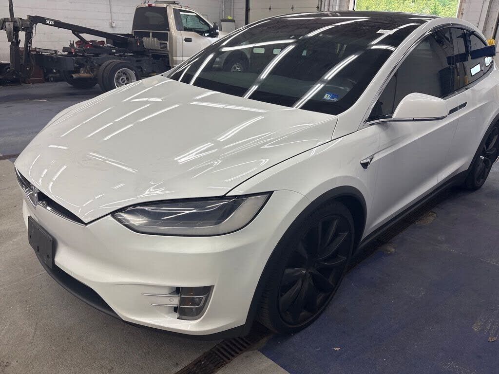 2017 TESLA Model X