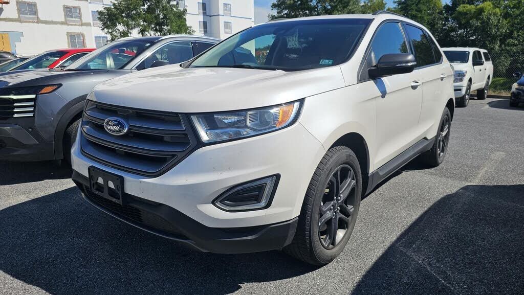 2018 FORD Edge