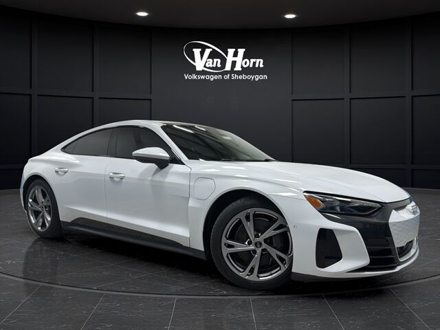 2024 AUDI e-tron GT