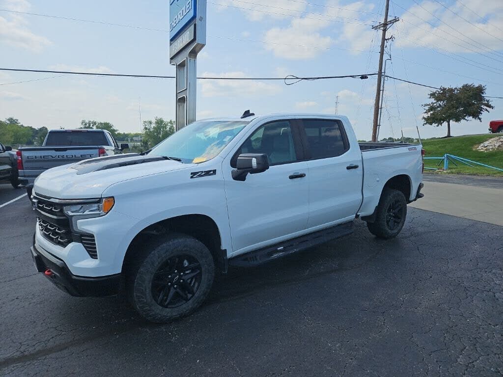2023 CHEVROLET Silverado