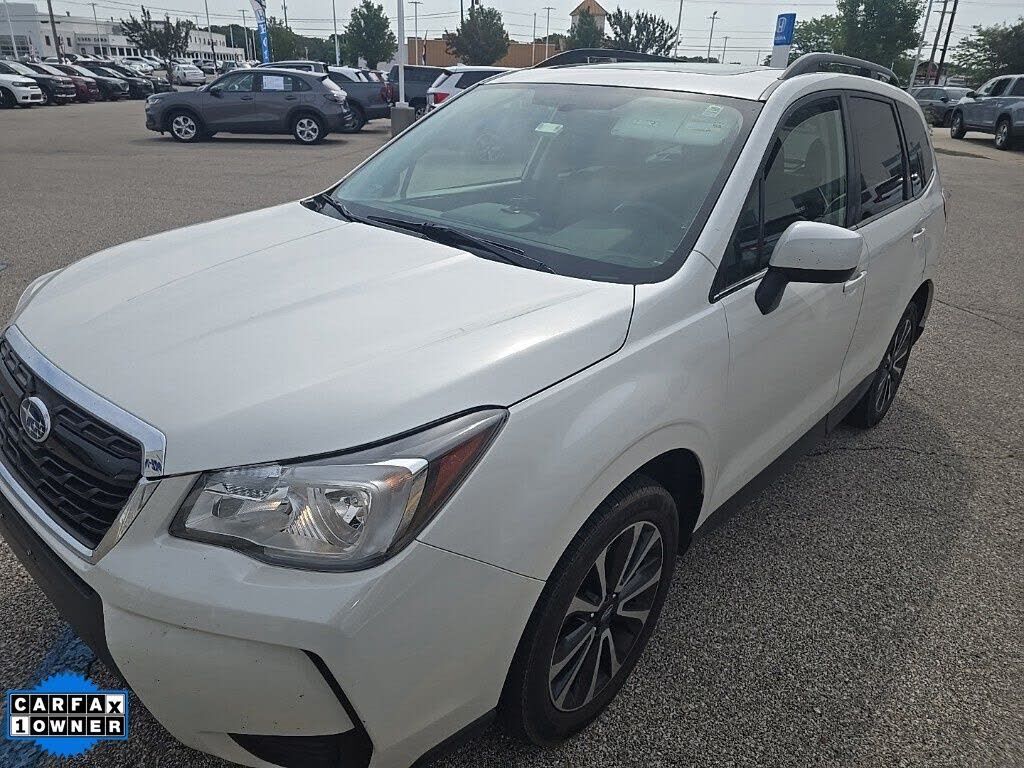 2018 SUBARU Forester