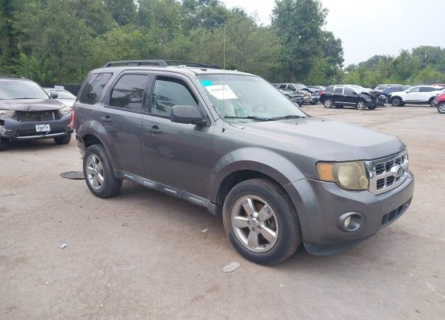 2010 FORD Escape