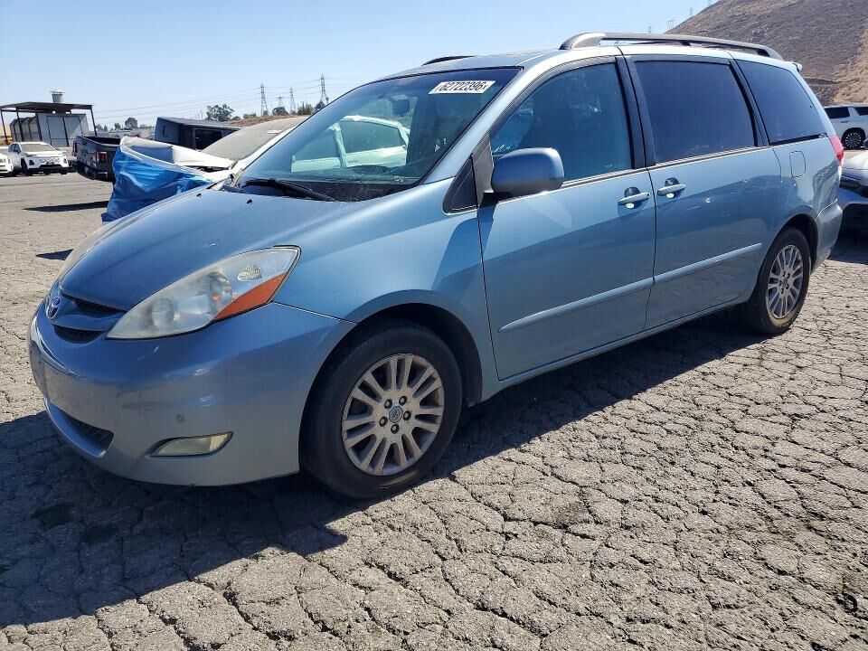 2009 TOYOTA Sienna