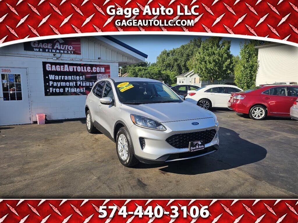 2020 FORD Escape