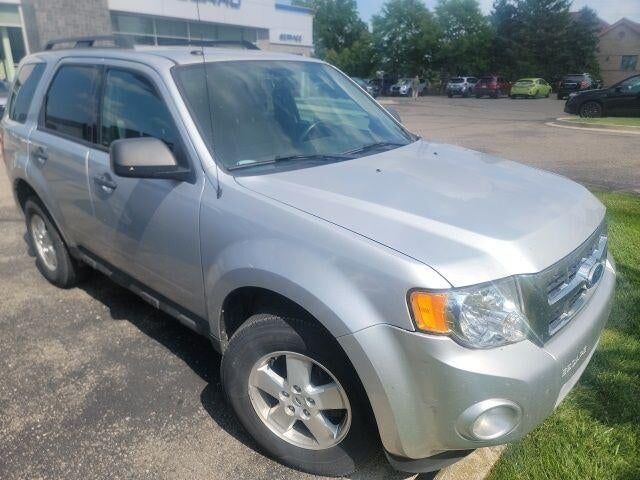 2011 FORD Escape