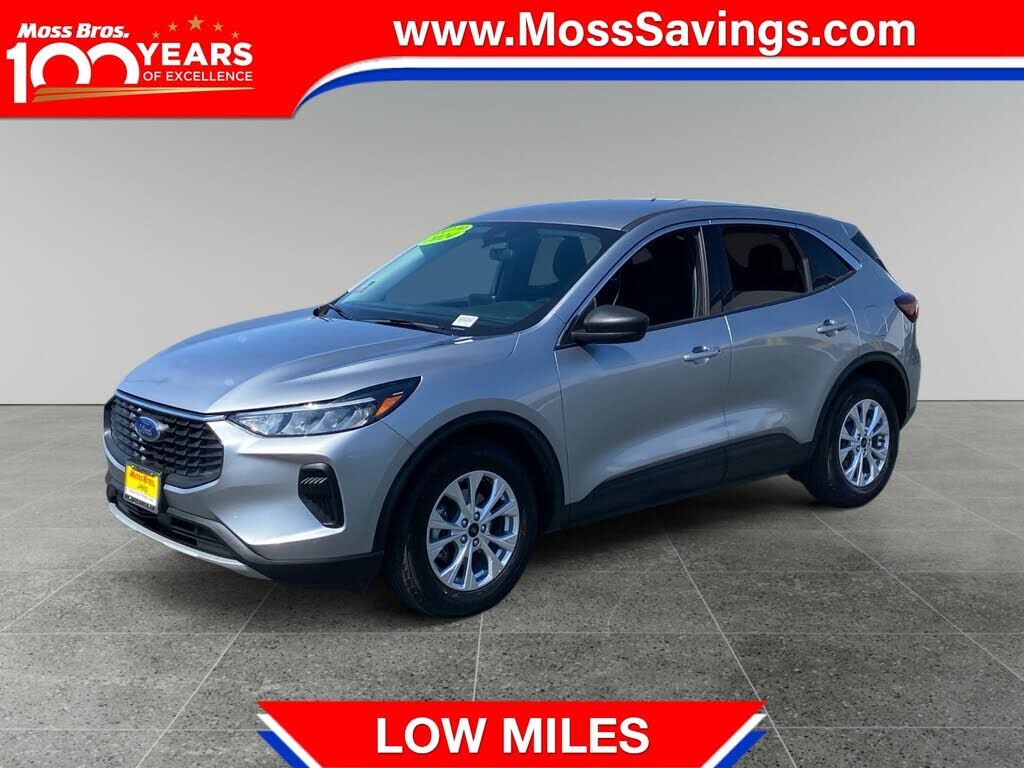 2024 FORD Escape