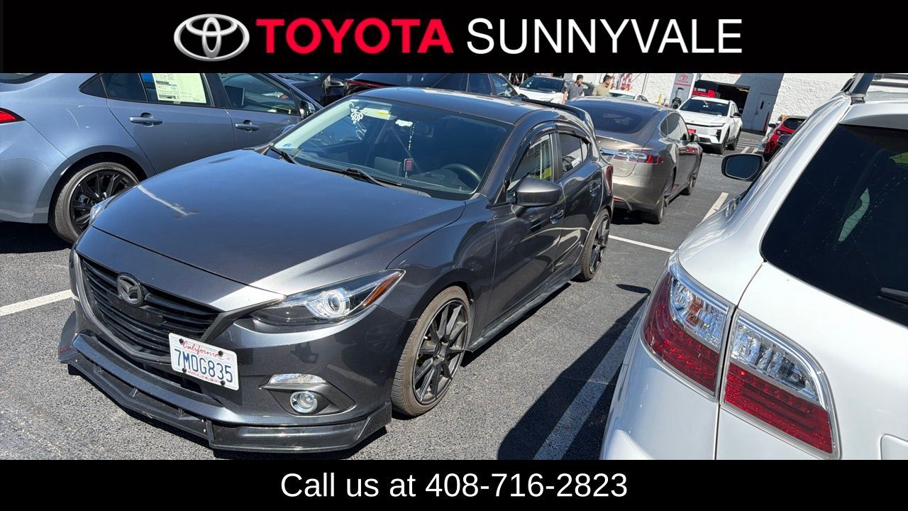 2015 MAZDA Mazda3
