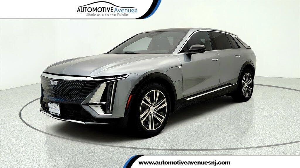 2023 CADILLAC Lyriq