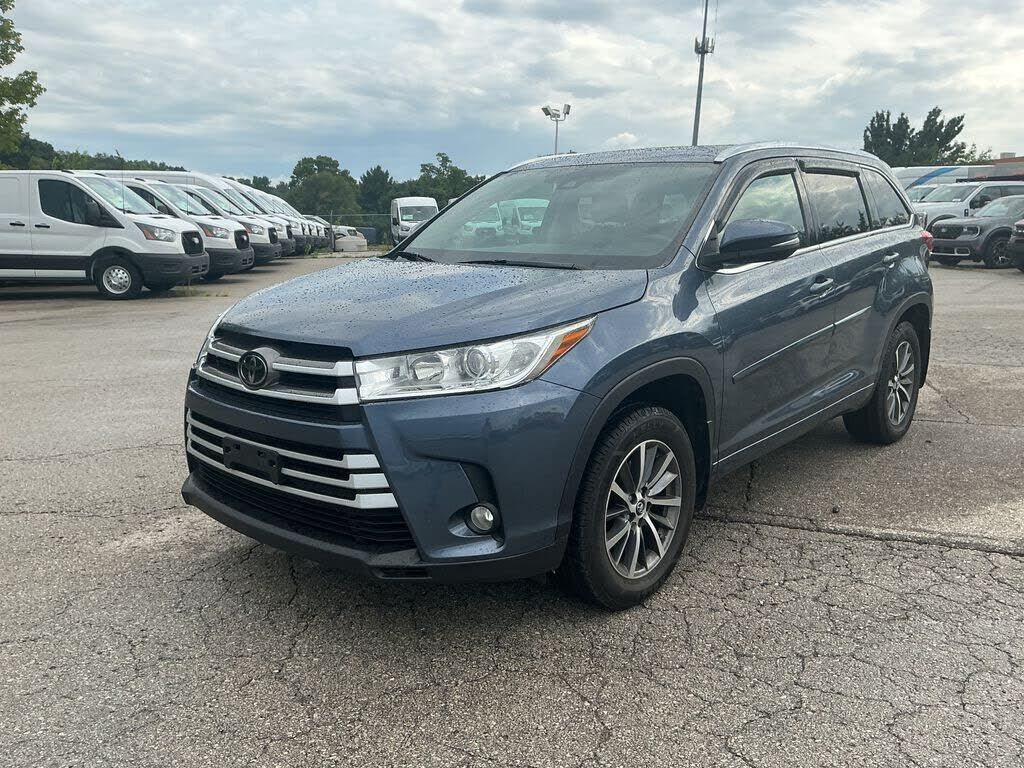 2018 TOYOTA Highlander