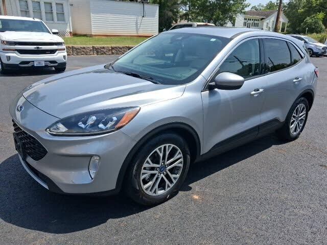 2022 FORD Escape