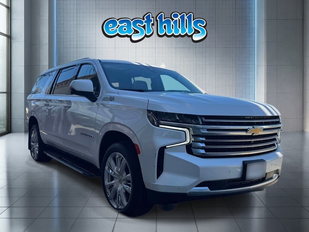 2023 CHEVROLET Suburban