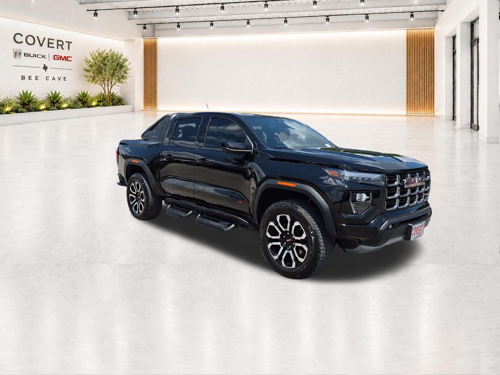 2025 GMC Canyon