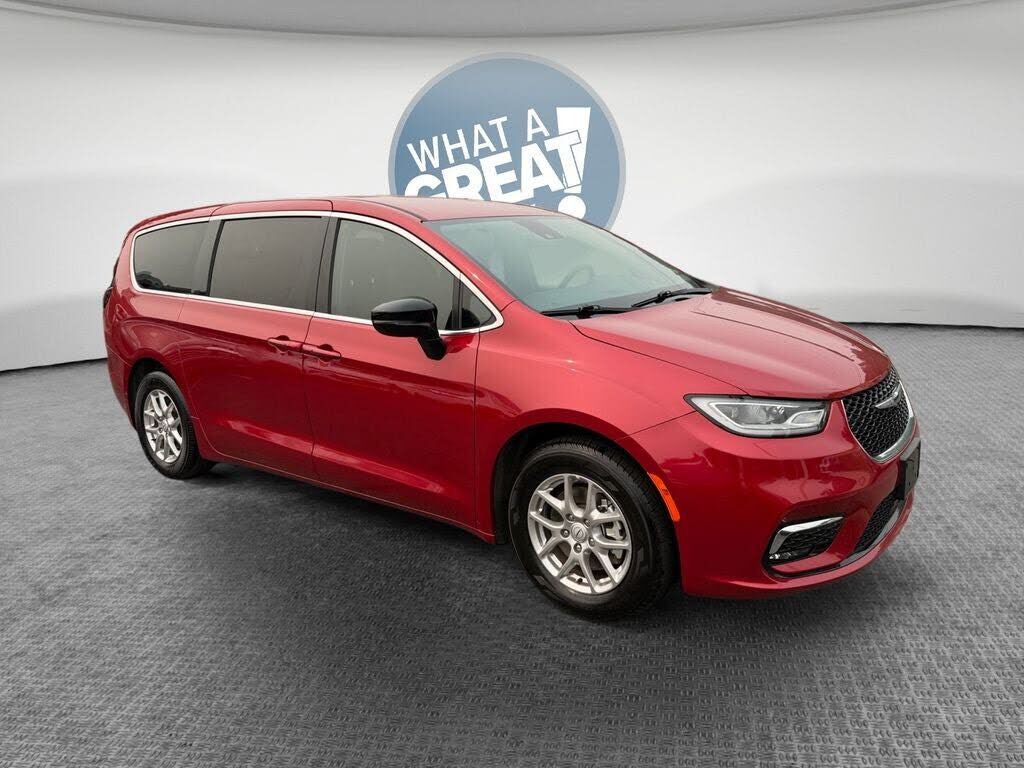 2025 CHRYSLER Pacifica