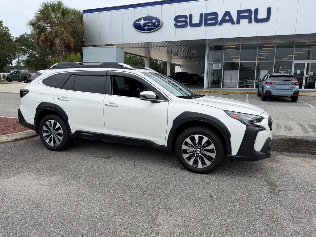 2023 SUBARU Outback