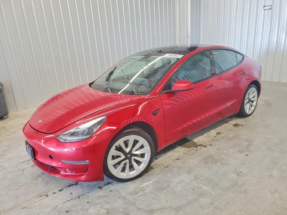 2022 TESLA Model 3