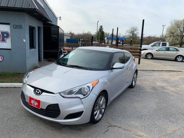 2016 HYUNDAI Veloster