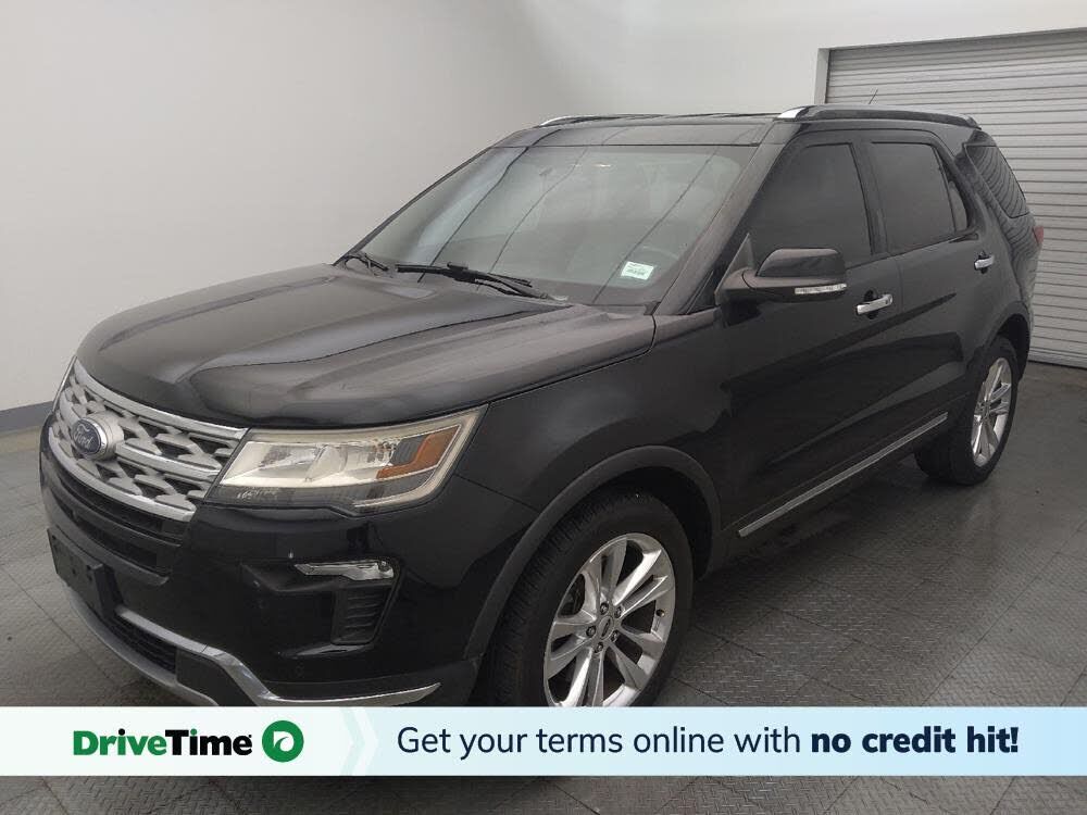 2018 FORD Explorer