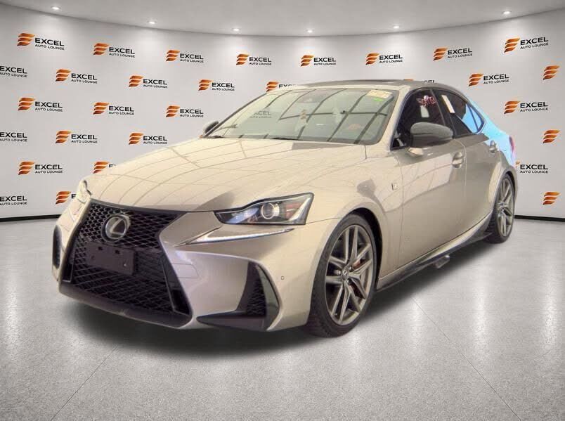 2018 LEXUS IS