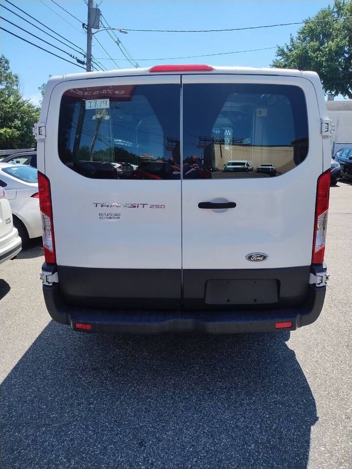 2015 FORD Transit