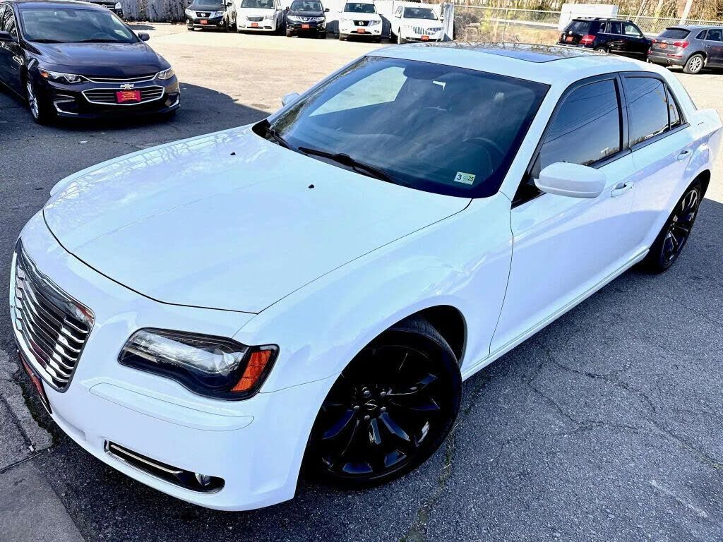 2014 CHRYSLER 300