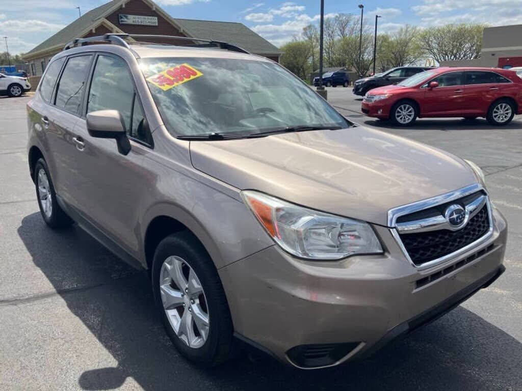 2015 SUBARU Forester
