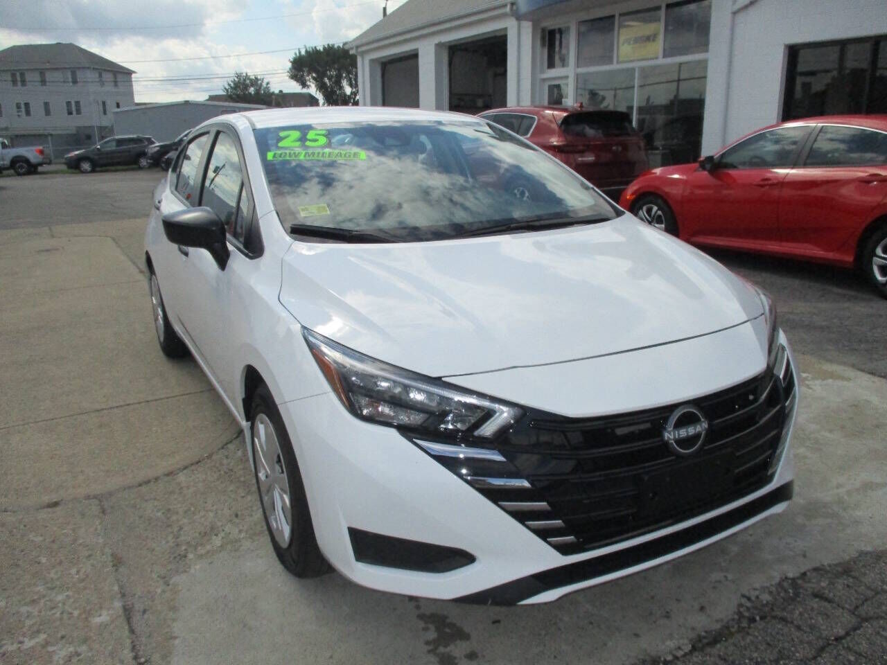 2025 NISSAN Versa